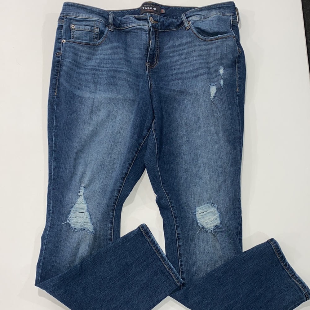 Torrid Premium‎ Straight Leg Distressed Jeans Dark Wash
